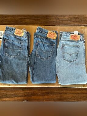 Lot of 3 pairs of Levi’s 501 jeans. Size 36x32